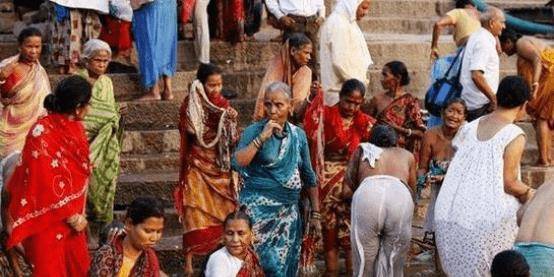 游客疑惑：为什么印度的环境这么差，但是印度人很少生病？