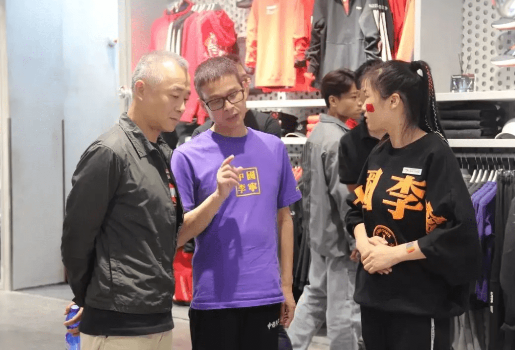 李宁解释"日军服"灵感!