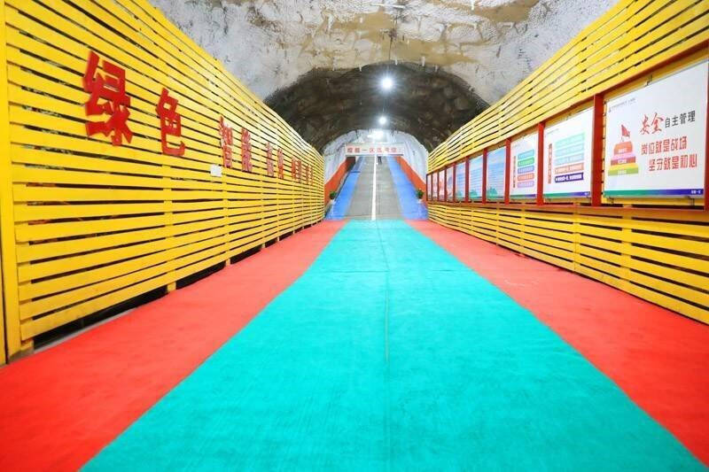 东滩煤矿:用"标准"浇灌安全田_施工_生产_工作