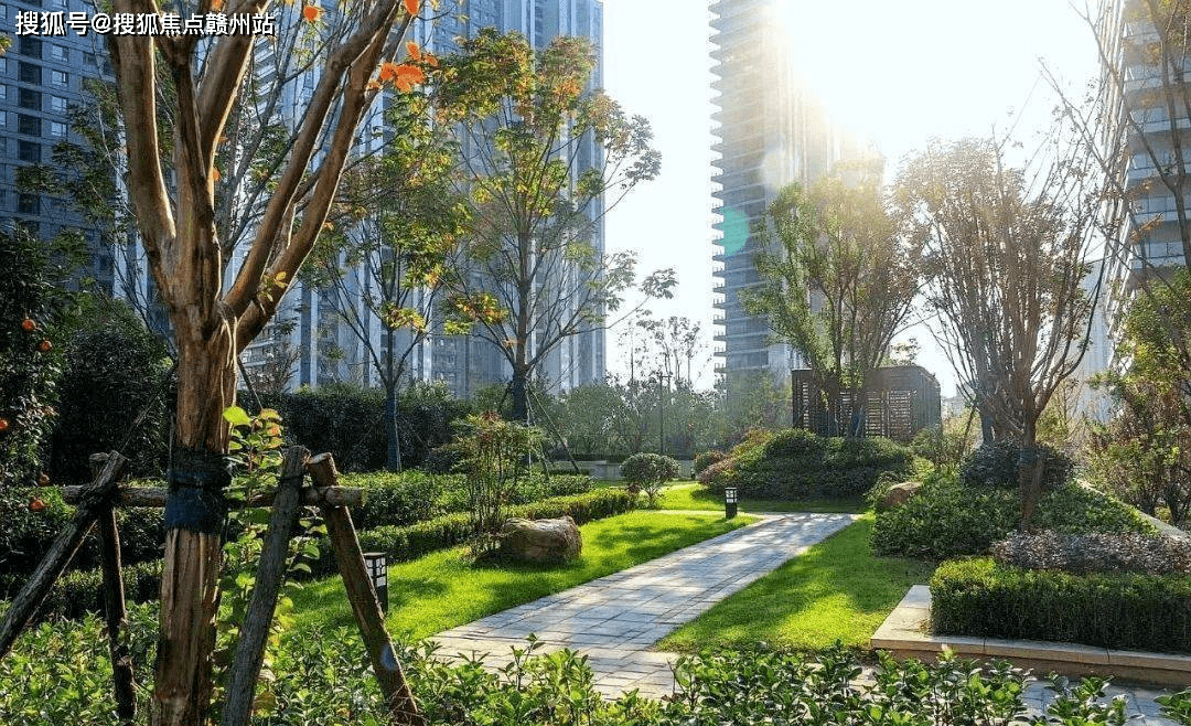 杭州临安【滨湖天地-湖山壹品苑】售楼处位置 价格 优惠 来电内部优惠