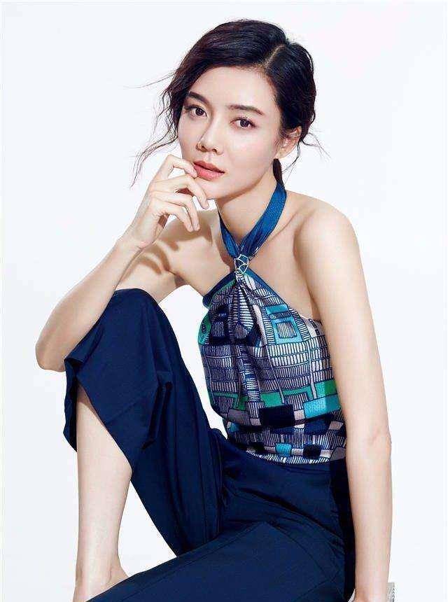 车晓的鼻子到底怎么了?分手后多年未嫁,气质却依然很好!