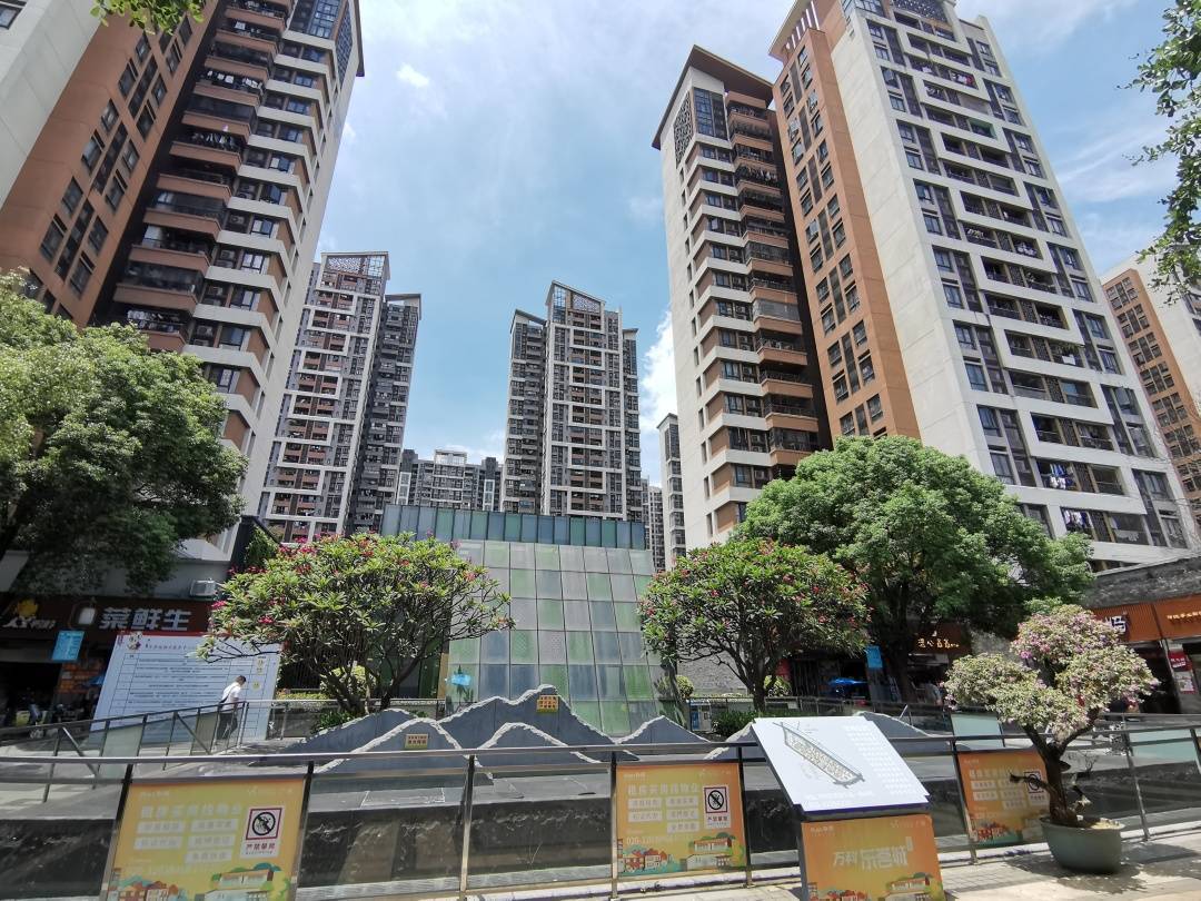 探秘广州市网红热搜小区——万科东荟城_黄埔_科学城_学位