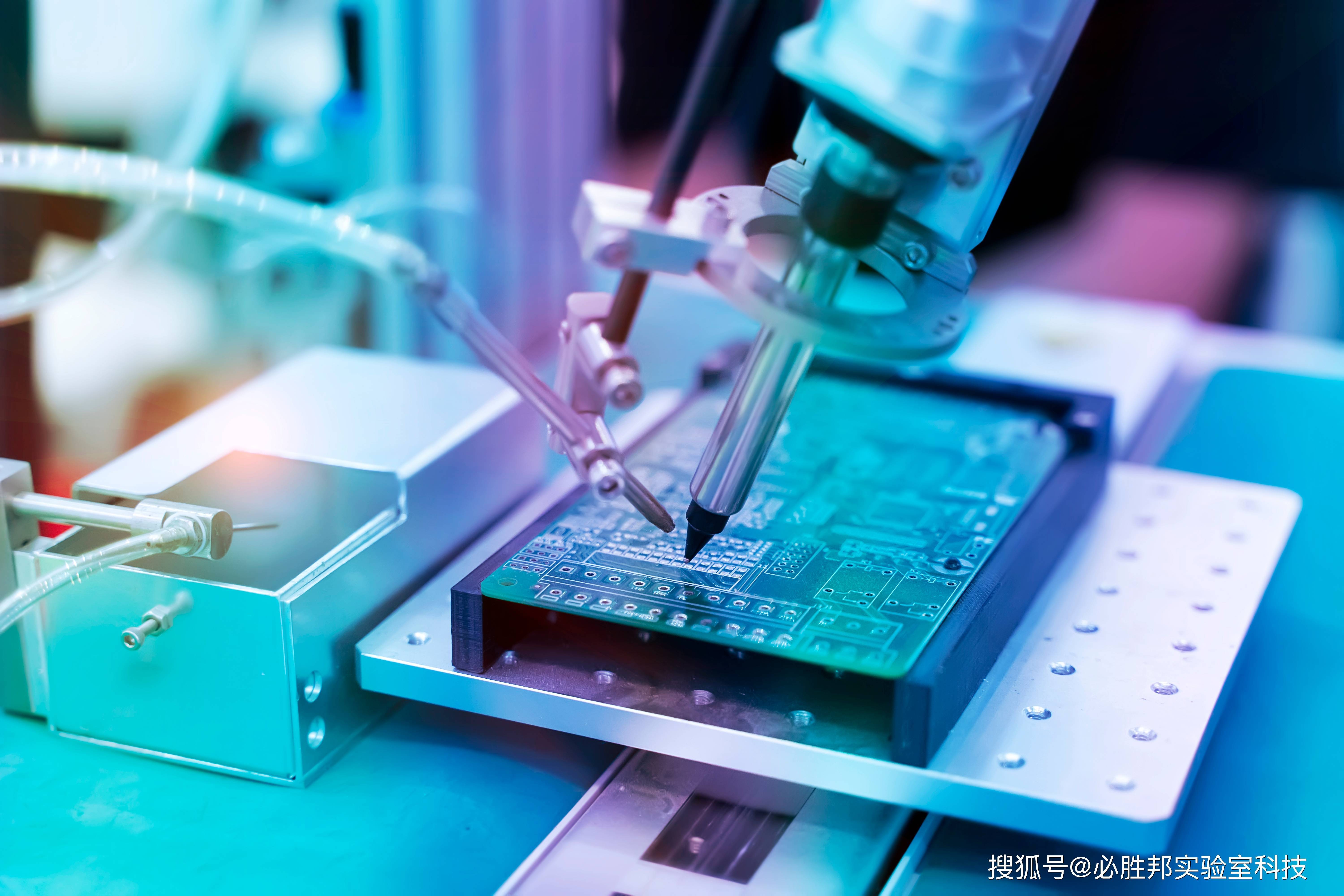 随着固态电子器件的发展,芯片实验室是指将新型半导体材料直接与tft