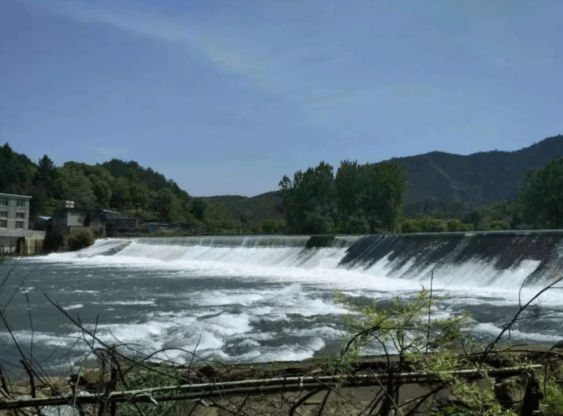 上饶市广信区茶亭镇松坪村:小村蝶变_村民_就业_乡村