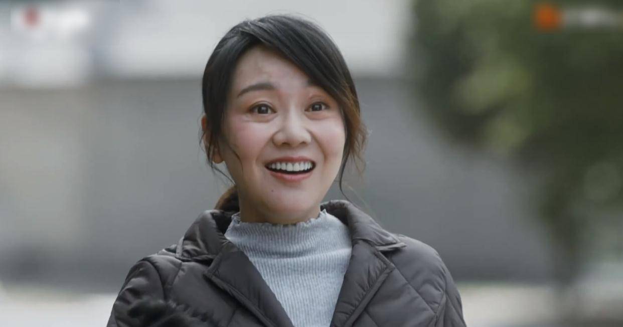 《装台》闫妮追星宋丹丹这一段,看偶像时的表情,不就是我们吗?