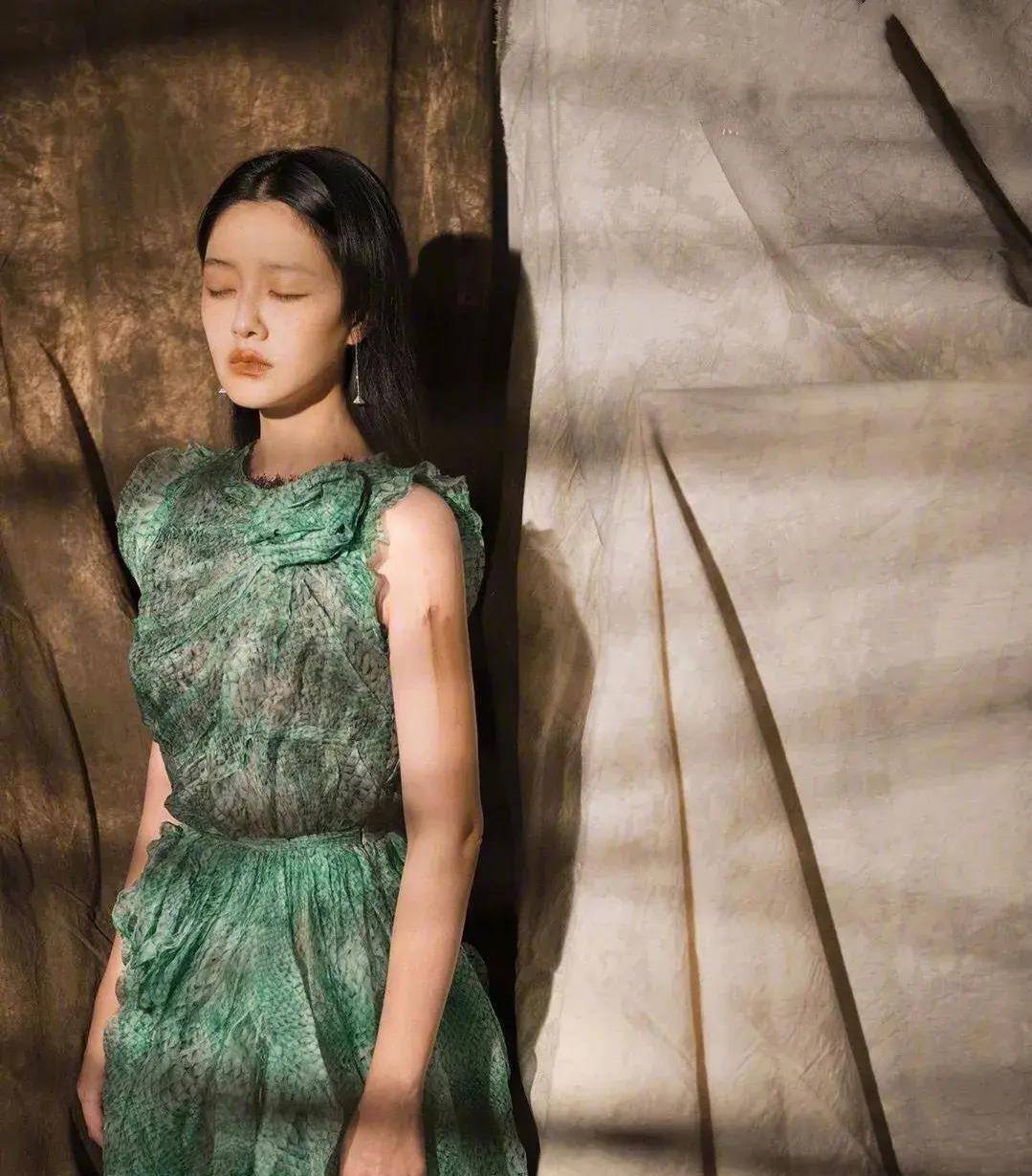 大s徐熙媛产后减肥很成功,43岁仍保持少女模样,瘦身方法可参考_运动