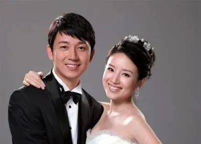 父母离异的星二代现状:李成儒儿子37岁仍未婚,郑欣宜瘦身成功