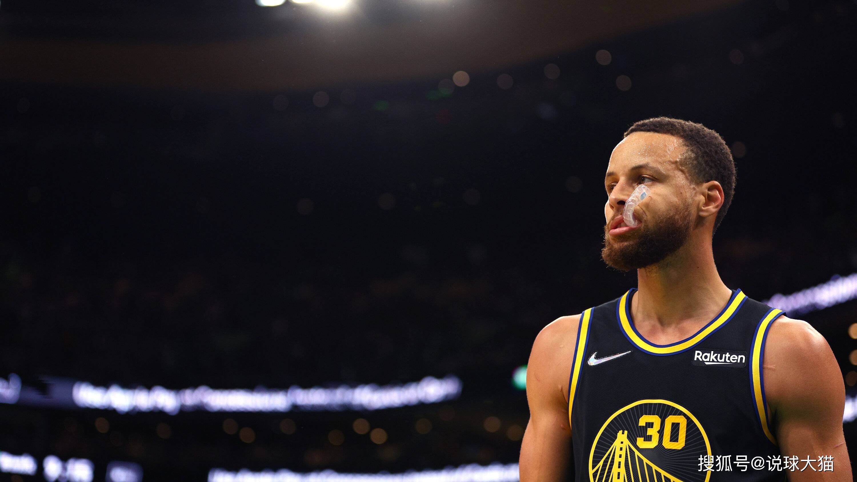 狼王:nba或因库里引入四分球,詹姆斯时代过了,现在是勇士王朝_金州