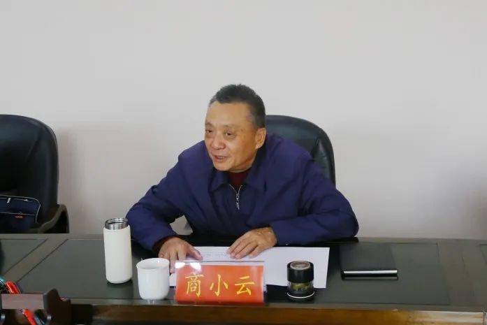 李八一景东县委书记图片