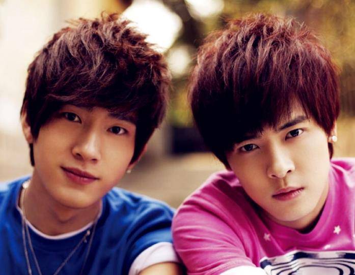 分别是井柏然,乔任梁,付辛博,张殿菲,张超,扎西顿珠,闫安,李易峰,王睿