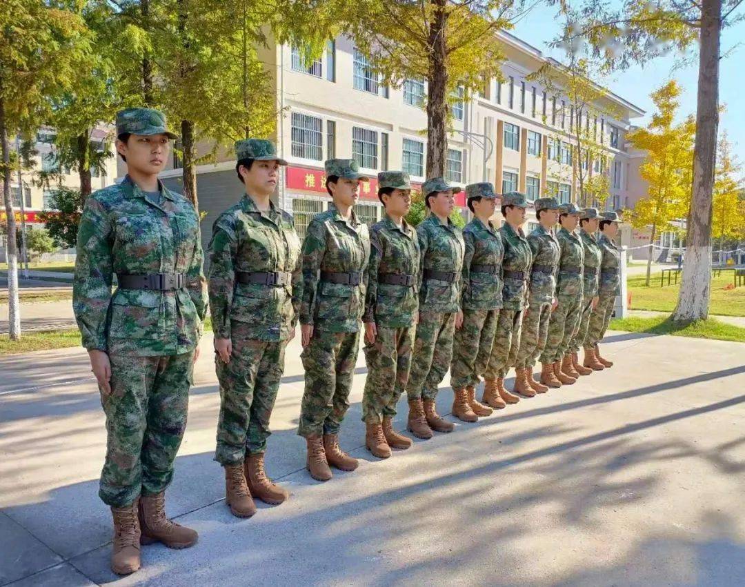 训练_成长_女兵