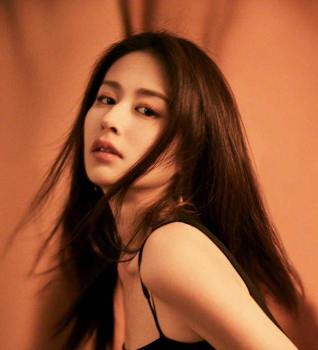 颖儿回应千山暮雪发胖:当时很自卑,希望变92斤穿越回去重演一次_吐槽