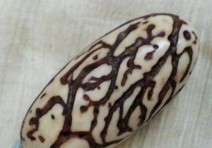 虽说千眼菩提很好包浆,可是具体的盘玩方法你得知道!_玩家_因为_上油