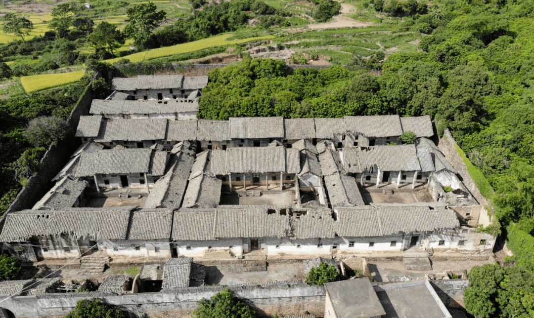 钦北区长滩镇屯巷村新月堂这份名单里有你家乡吗?