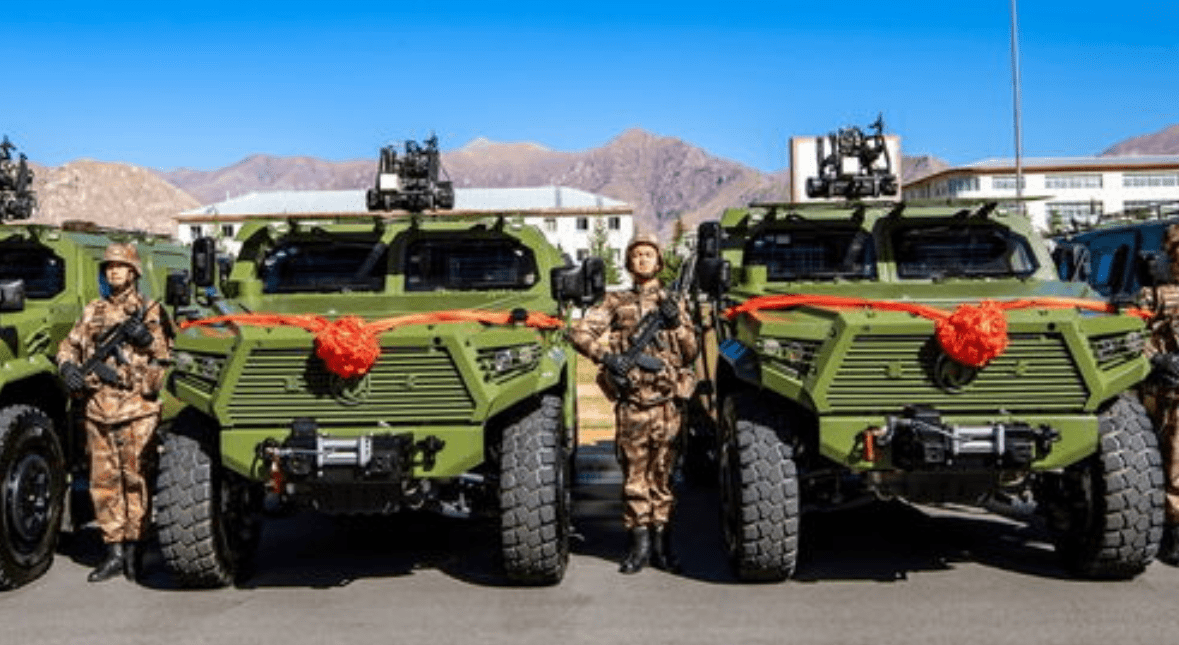 我军轻型合成旅火力弱,靠什么打赢对手重装部队_摩步师_机动能力_装备