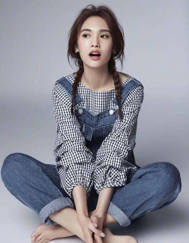 35岁的杨丞琳甜美像少女,日系搭配超减龄,收获爱情李荣浩爱定她_姐姐