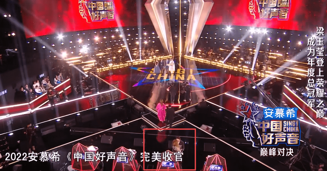 总决赛引发争议，李玟删除中国好声音所有动态，粉丝发文嘲讽！