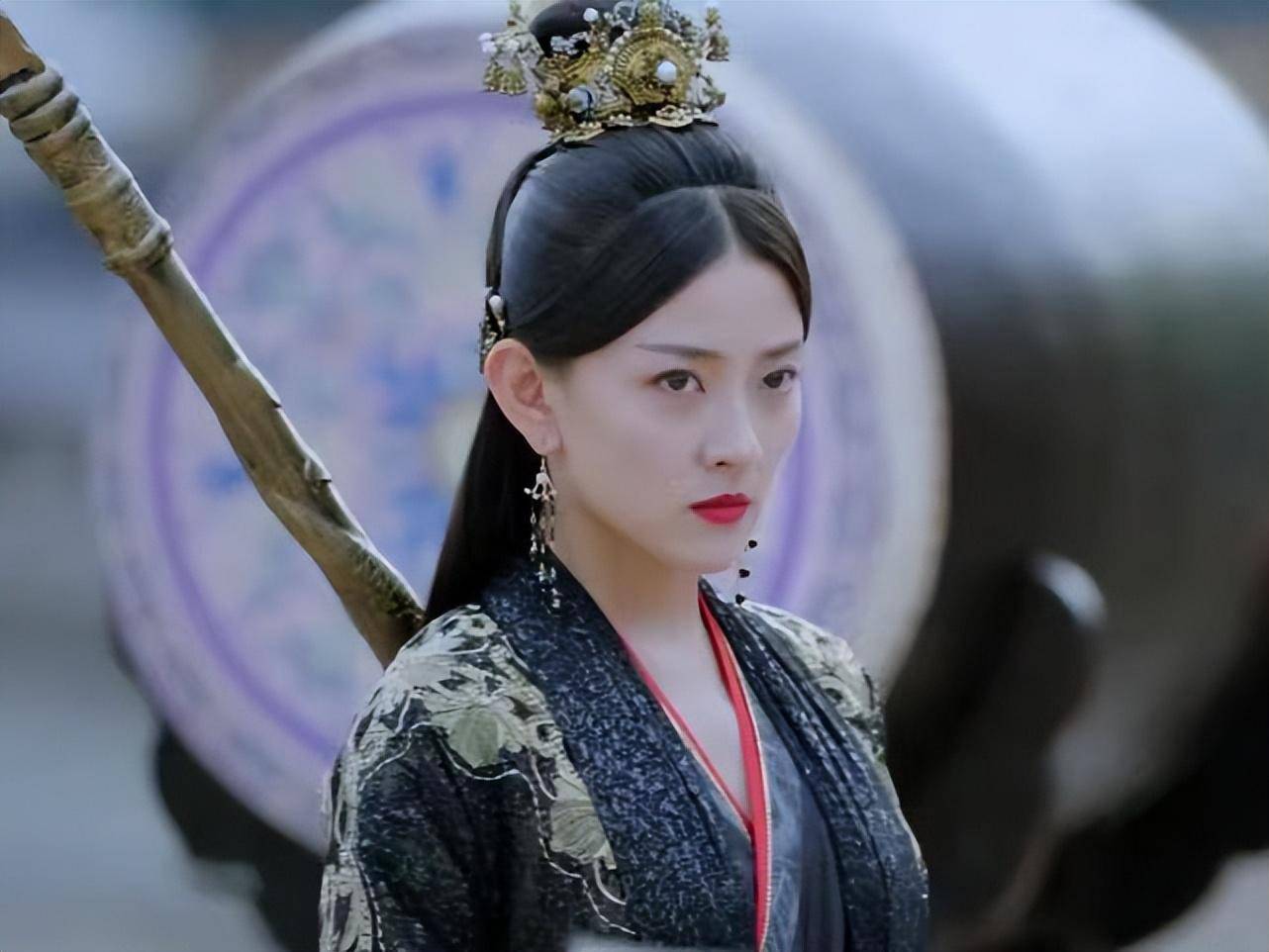 双世宠妃3热播,梁洁一人分饰三角,演技超绝_连城_小檀_服饰