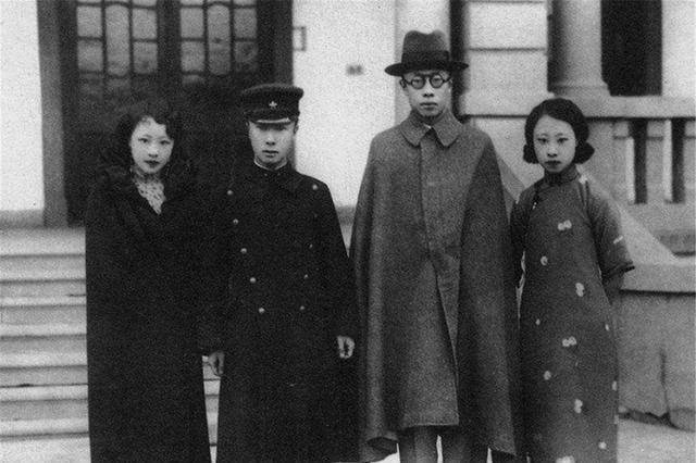 清朝毁灭后，格格们何去何归？多年后，皇室后嗣成为大明星
