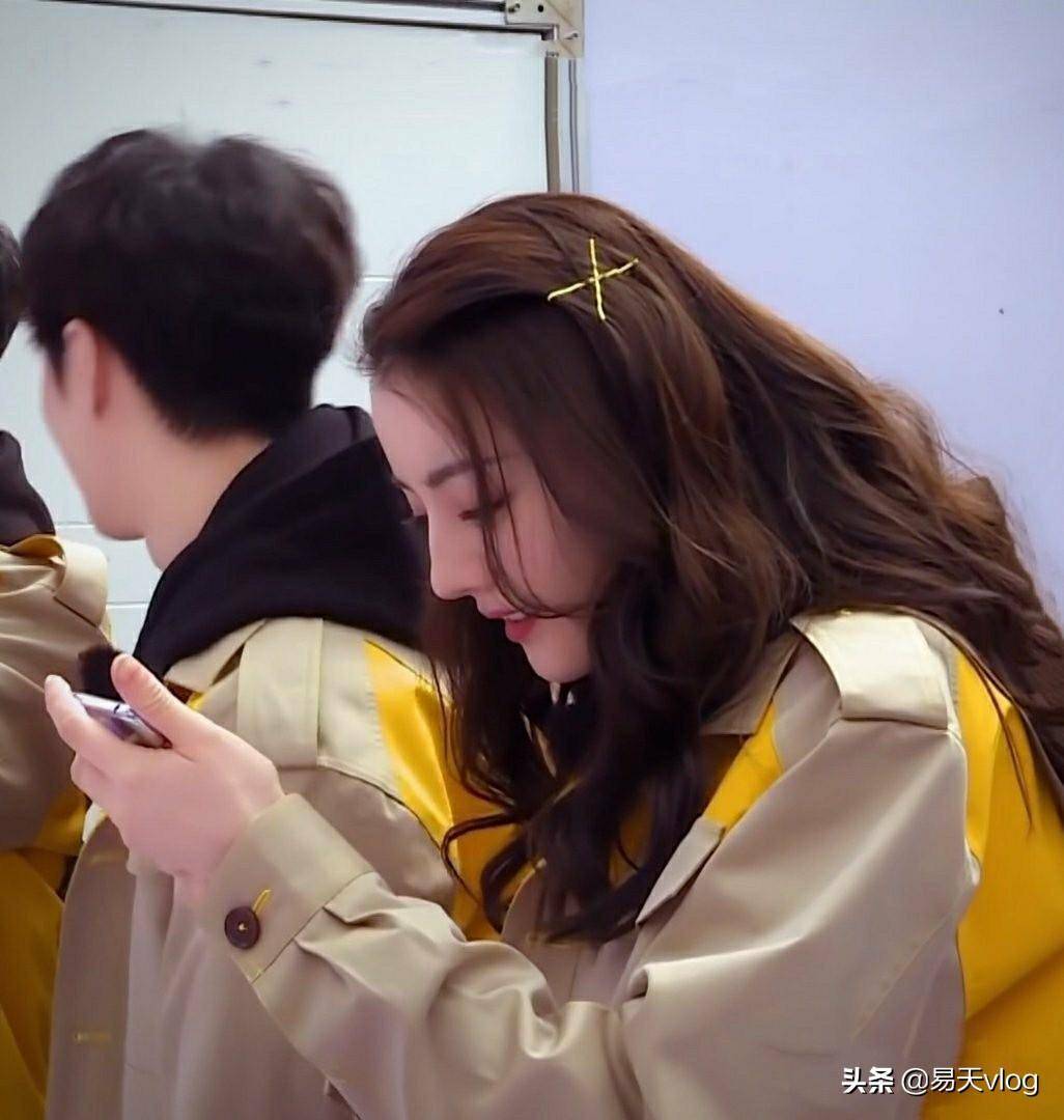 最新《极限挑战》没有热巴,导演发文期待艺兴和热巴参加恋爱节目