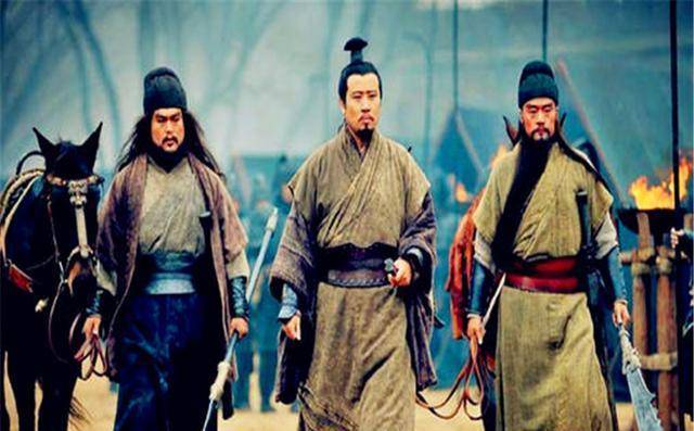 赵云在穰山之战中,和许褚,于禁和李典交手,最后的胜负如何?