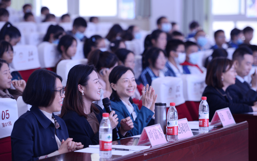 诗词少年竞风流！这20名中小学生将代表眉山市出征2022“蜀风诗韵”中小学生诗词大会决赛_教育_环节_高中