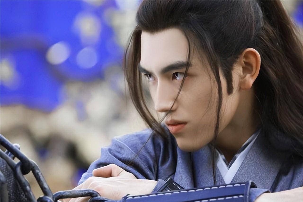 二哈和他的白猫师尊:三千长阶血犹未尽,是楚晚宁带墨燃回家的路_幻境_戒律_身体