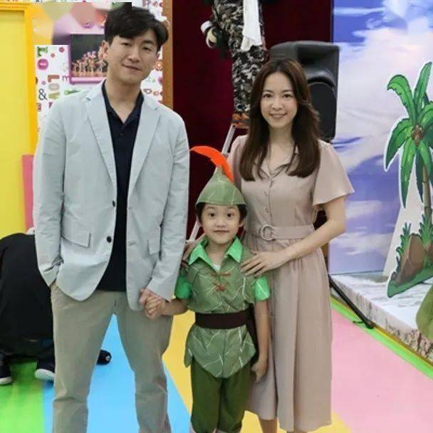 彭慧中首次拍剧压力爆煲 幸获"暖男爱妻号"马贯东照顾_phoebe_剧中