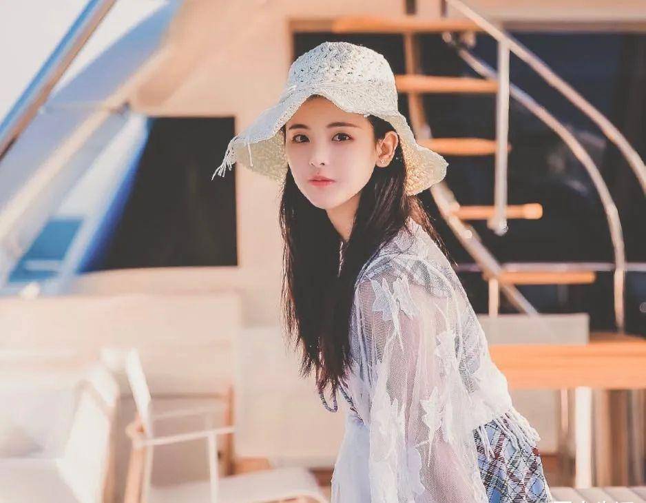 蒋依依_吴亦凡_郭德纲