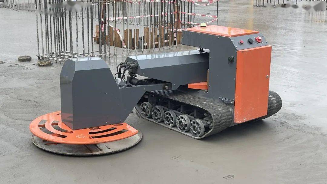 中建研发的"混凝土机器人",进场施工了!_钢筋_项目_智能