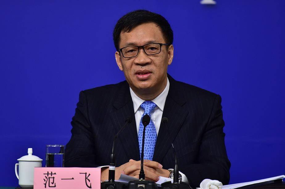 11月4日,上海市检察院原检察长张本才,中国联通原总经理李国华被逮捕