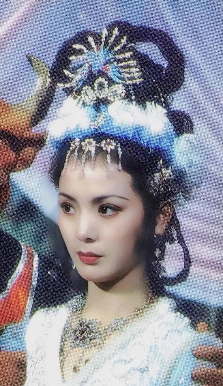 小時候光看猴子了,欣賞下《西遊記》中的美女_理由_公主_天生麗質