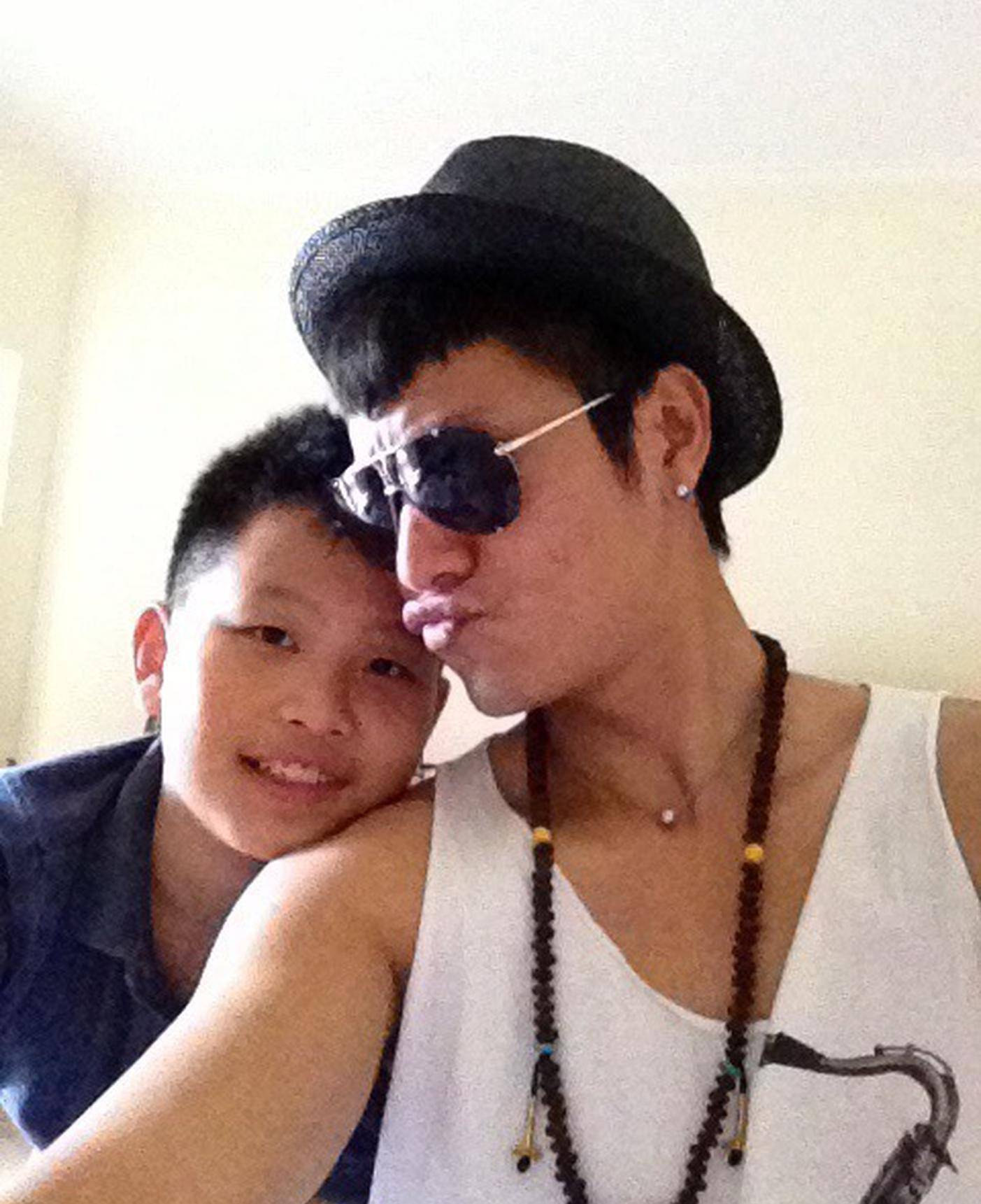 五官越来越像爸爸,亲子关系或可以确认_陈尊佑_小时候_艺术