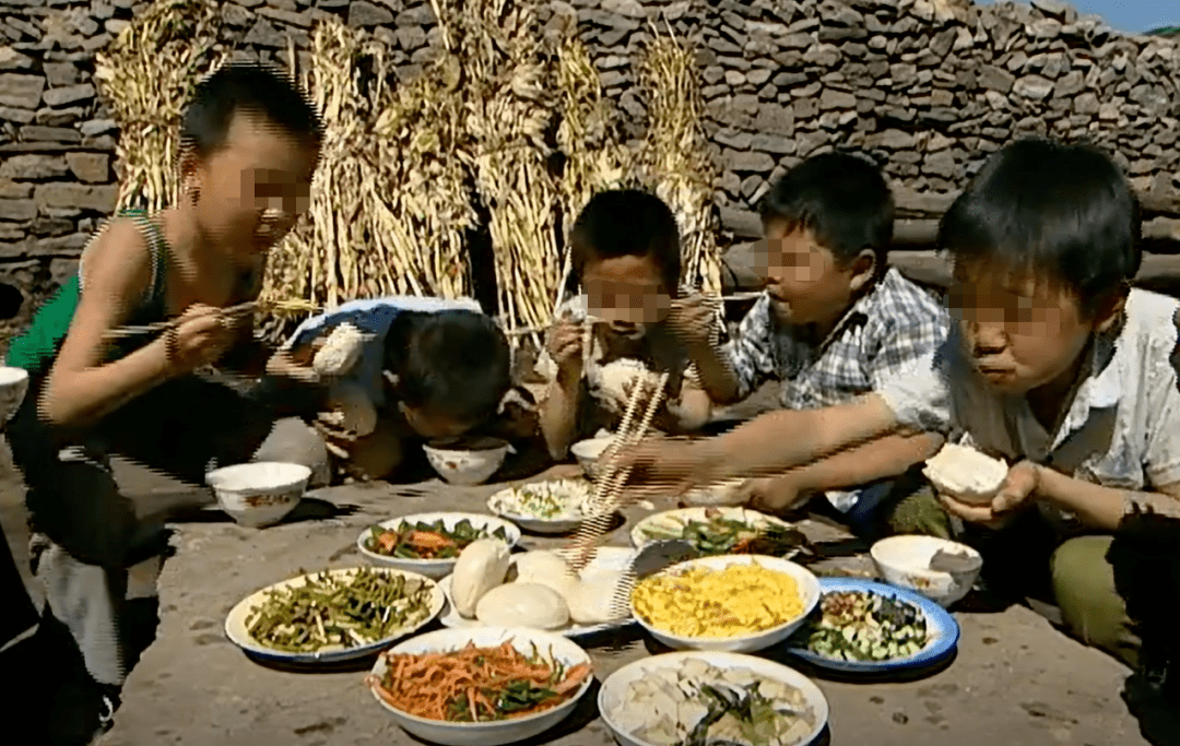 民间俗语:宅子有三喜,家中才人出,你知道是哪三喜吗?_古代_喜鹊_燕子