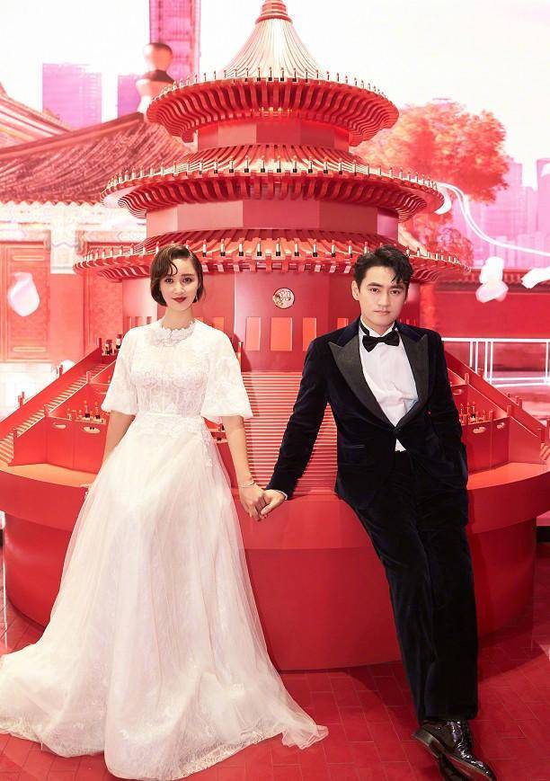 也有不少真心相爱的夫妻,例如:谢娜张杰,邓超孙俪和袁弘张歆艺等