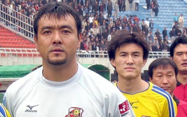 实力门将江津:踢假球被判刑,出狱一头白发,哥哥反对假球被陷害_比赛