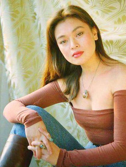 张艺谋最中意史可,因为她很符合剧本中"我奶奶丰乳肥臀的形象"