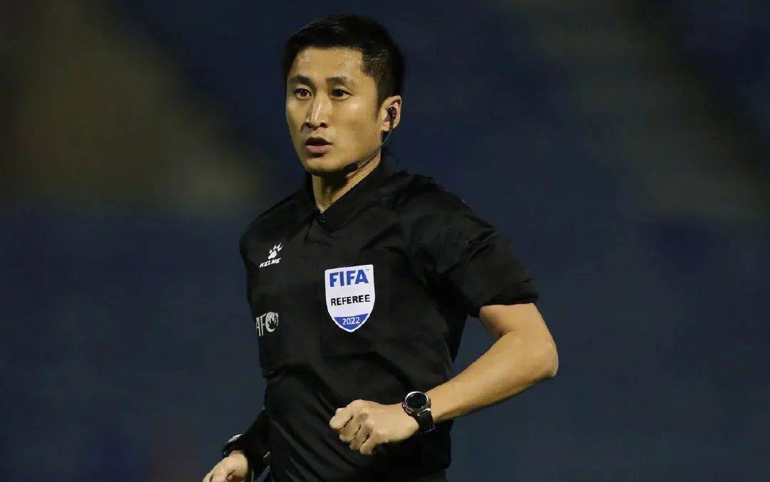 【人物】马宁:希望每届世界杯都能看到中国裁判_执法_比赛_工作