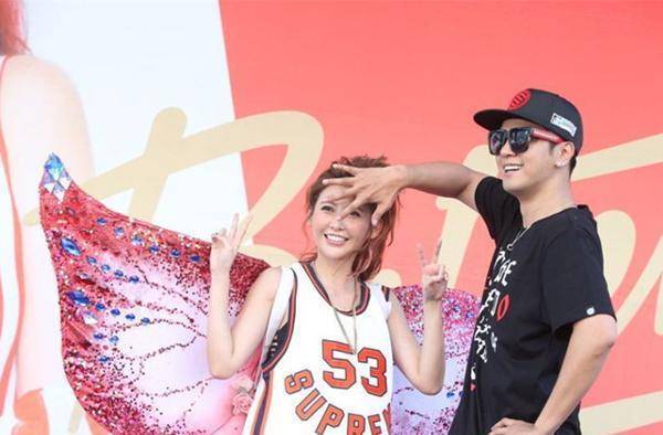 罗志祥晒练舞视频,警告媒体别乱起标题_时候_外界_简恺乐