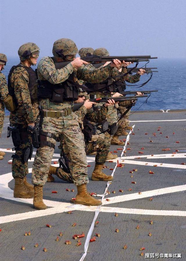 比如美国空军,他们给守卫机场的地面人员安排了不少霰弹枪