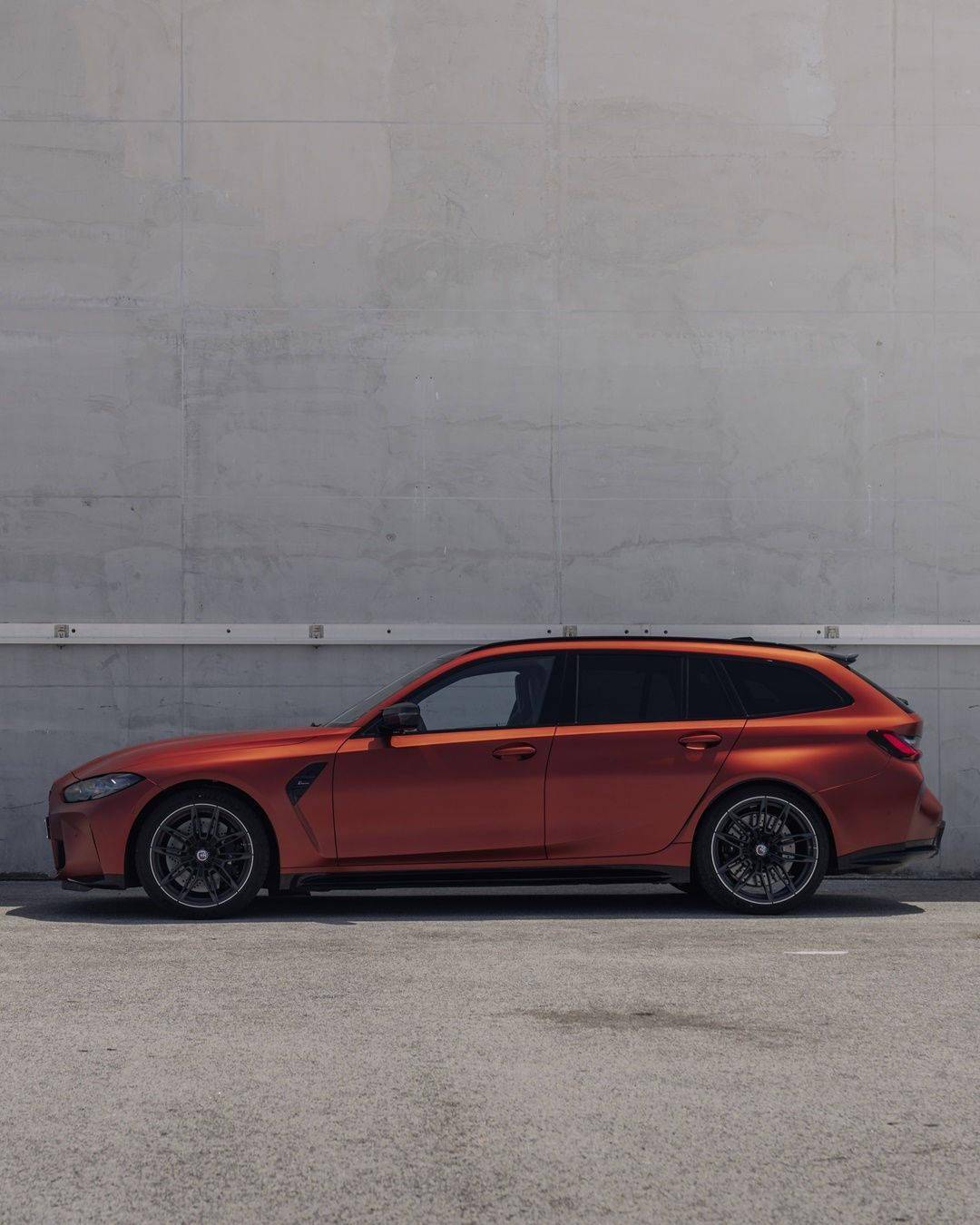 宝马m3旅行版推出个性化定制磨砂橙车漆,与touring绝配!