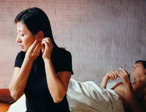 国外两部《情事》姐姐爱上妹夫,舞蹈女爱上大叔,都爱的死去活来