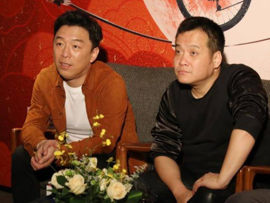 再加上宁浩一直很欣赏黄渤在《上车,走吧》中的精彩表现,正好电影里也