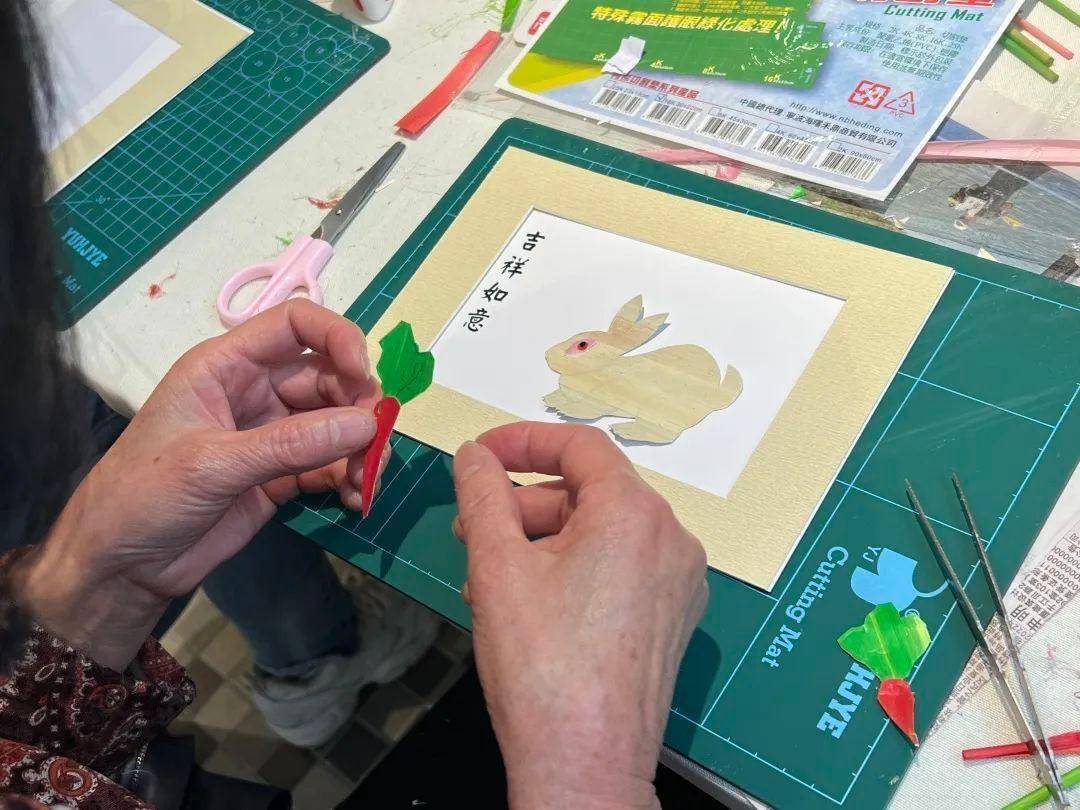 麦秆画制作体验,让非遗更"接地气"_陈奇荣_活动_创作