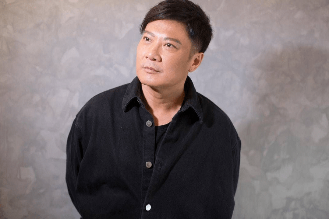 tvb艺人钱嘉乐打街坊?他的太太汤盈盈回应来了_钱小豪_哥哥_丈夫