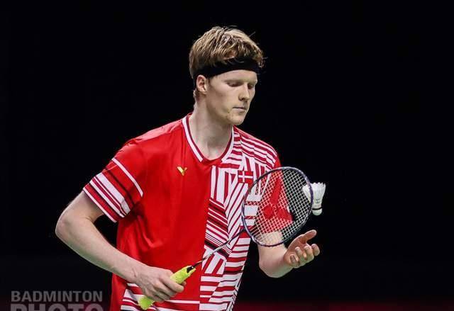 23岁的安东森是2019年世锦赛亚军,身高臂长的他进攻和防守都不弱,虽然