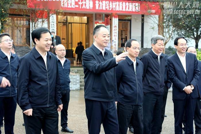 宋朝华率队在南充开展《四川省农村集体经济组织条例》执法检查_发展