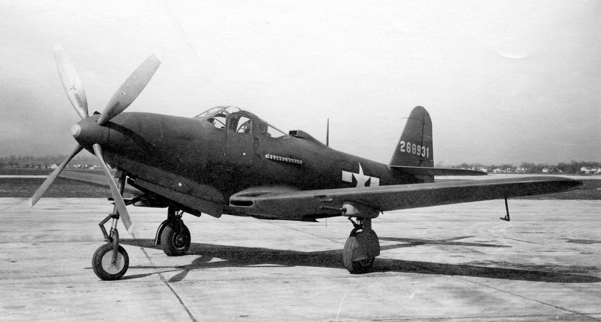 P.166轰炸机图片