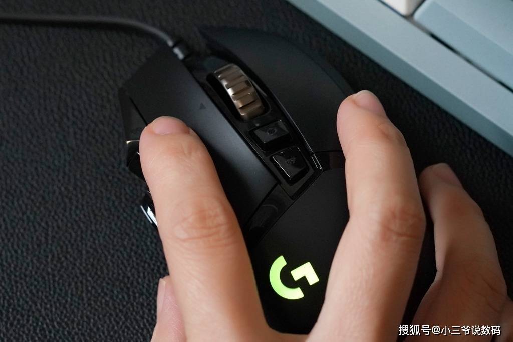 罗技g502 Hero主宰者游戏鼠标 换 芯 升级 轻松掌控全局 灯光 支持 进行 罗技g502 Hero主宰者游戏鼠标 换 芯 升级 轻松掌控全局 灯光 支持 进行