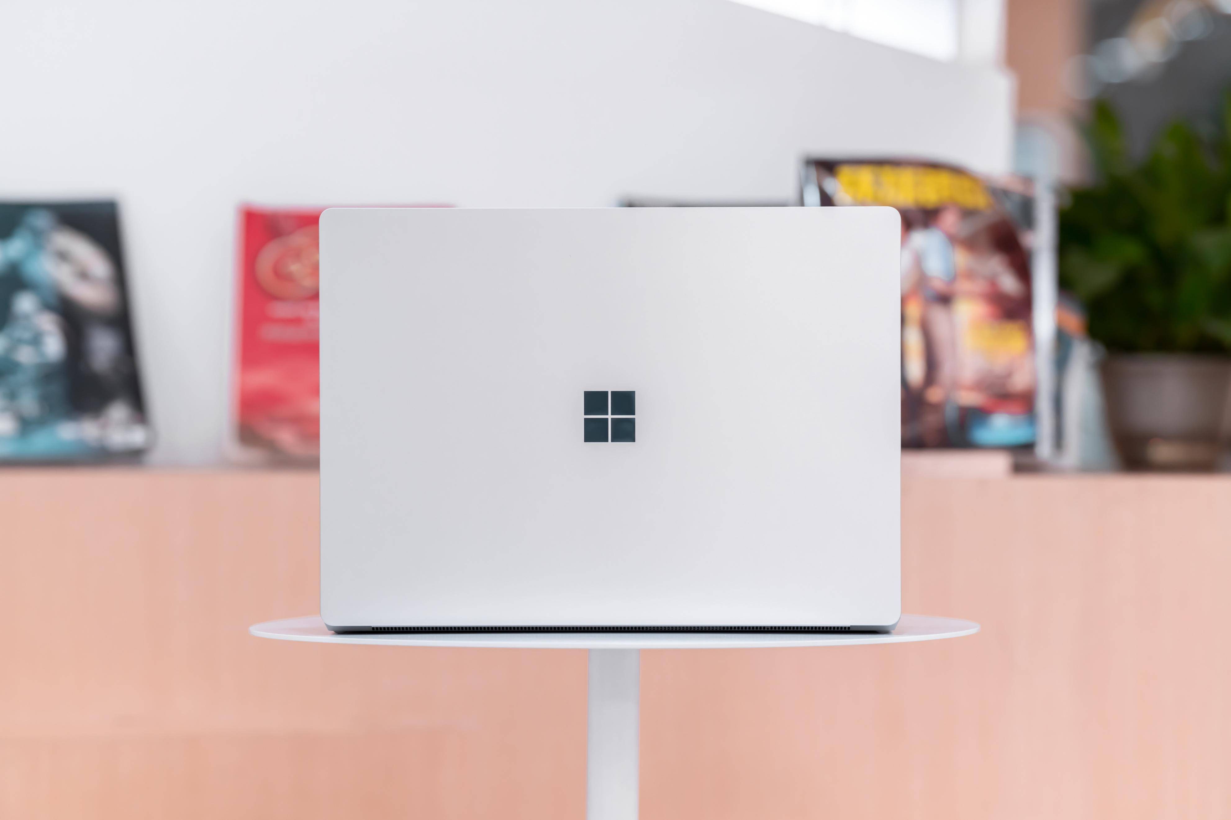 Surface Laptop 5 详测：模具延续经典，配置常规升级，性能表现亮眼